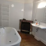 La Brasserie D'hotes De Delphine Saulge