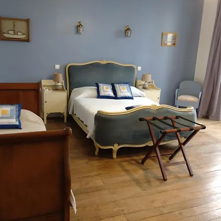 La Brasserie D'hotes De Delphine Saulgé