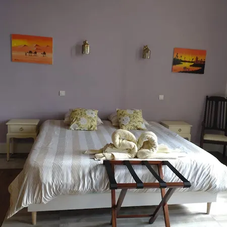 住宿加早餐酒店 La Brasserie D'hotes De Delphine